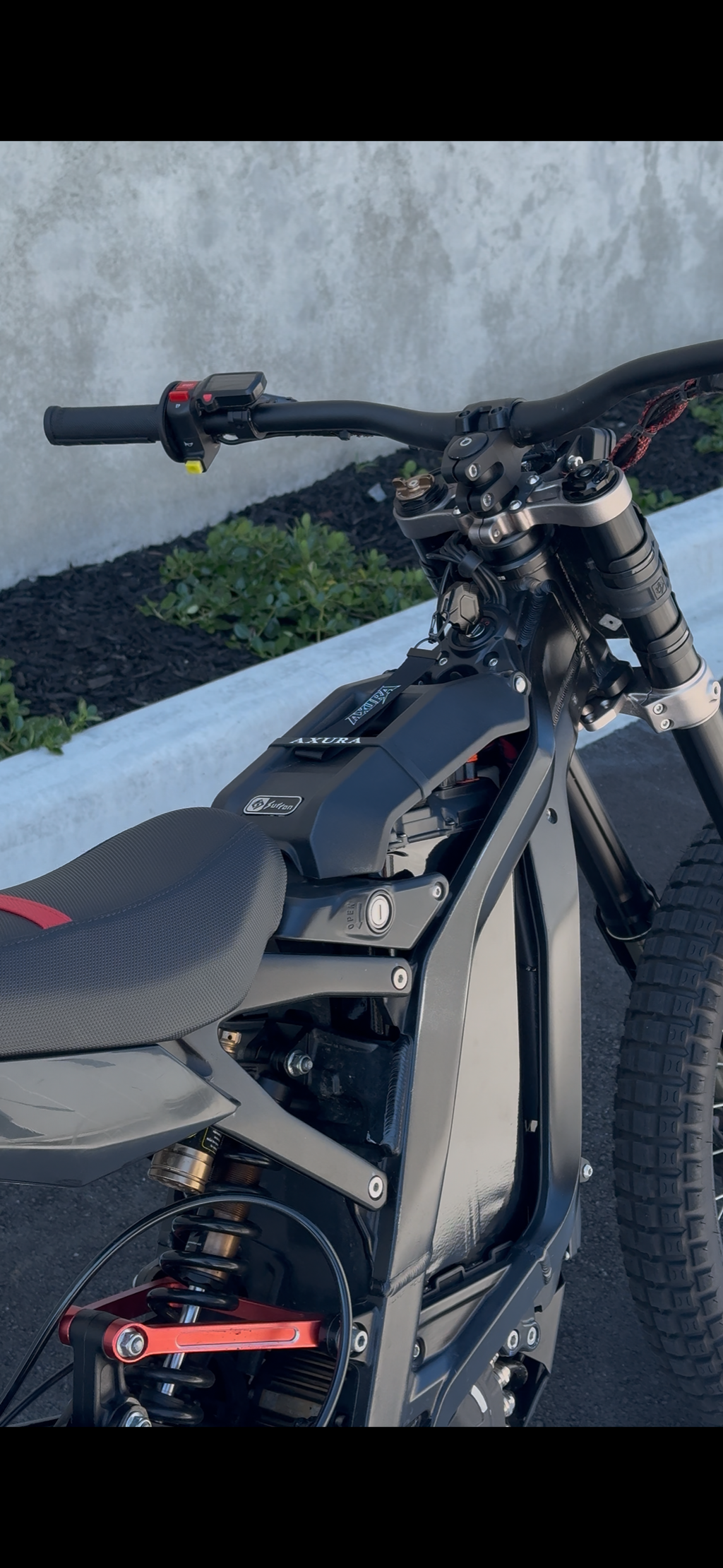 Vantablack Battery Wrap